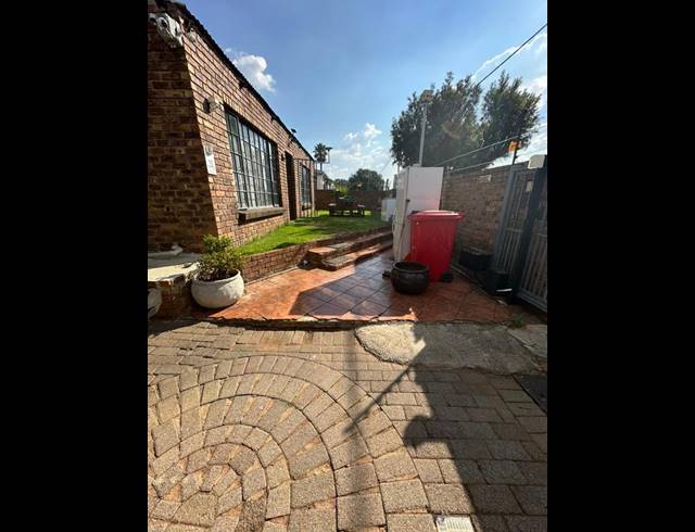 2 BEDROOM HOUSE FOR SALE IN GEDULD